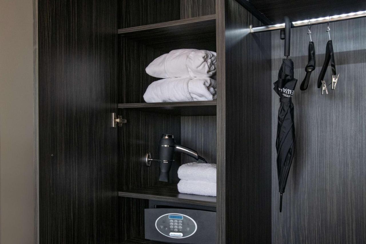 Bw Premier Collection Mondial Hotel 4*